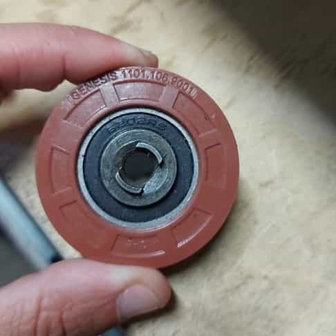 بكرة الباب 56*16*6202 بكرة الباب 56*16*6202