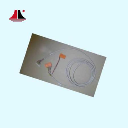 صالة عرض كوني المدمجة XC11 وXC12 إلى X12 كابل KM50062085G01