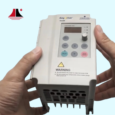 Emerson Elevator Door Drive Inverter Controller TD3200-2S0002D 0.2KW