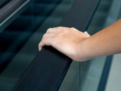 Why Dimensional Stability in Escalator Handrails Matters for Safety and Performance?